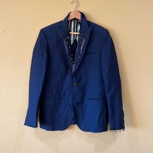 Messagerie Patrizio Piscaglia . Navy Blazer/embroidered lapel. 40R